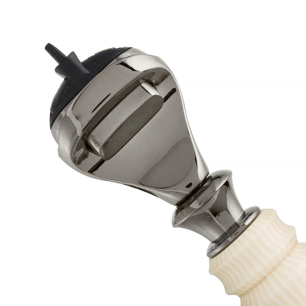 Classic Razor Kit for Fusion Cartridges - Gun Metal - Image 3