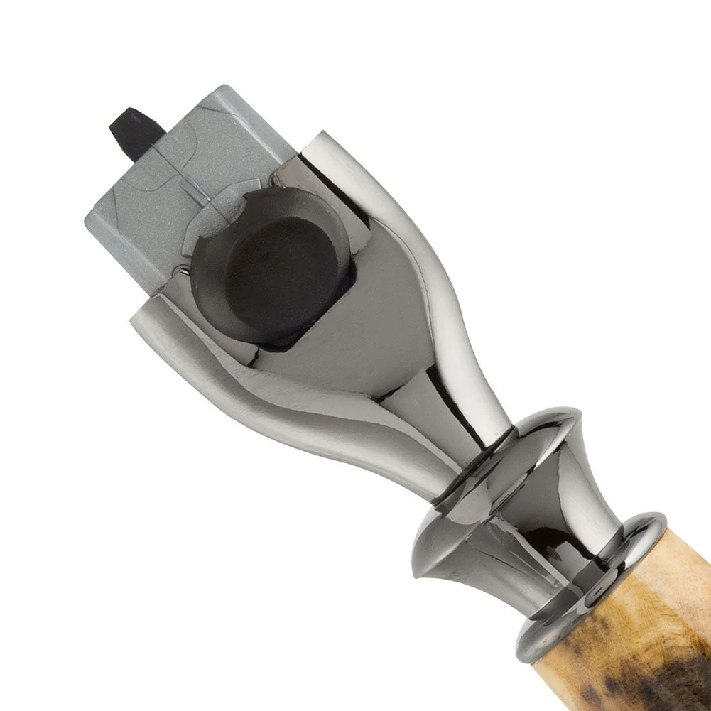 Classic Razor Kit for Mach3 and Venus Cartridges - Gun Metal - Image 3